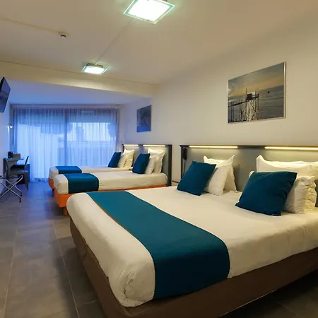 Logis Hotel Le Rochelois-3