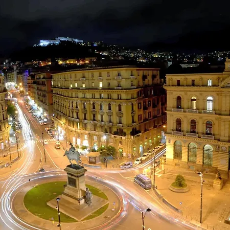 Piazza Bovio 22-2