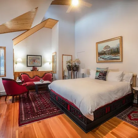 Beaujolais Boutique B&B At Thea'S House- Adults Only-3