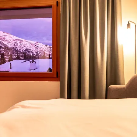 Flem Mountain Lodge-2