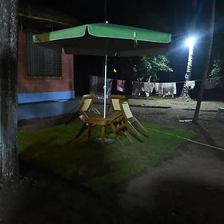 Amee'S Retreat-2