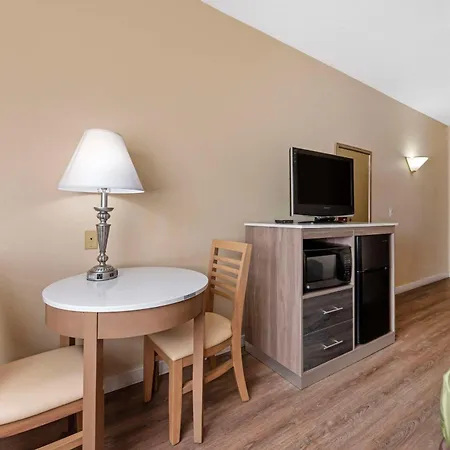 Quality Inn Bemidji-3