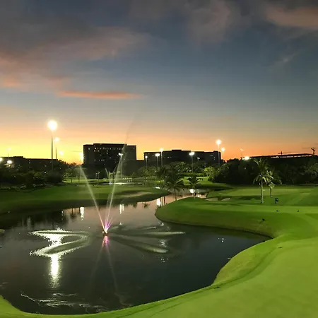 Grand Luxxe With Free Golf-3