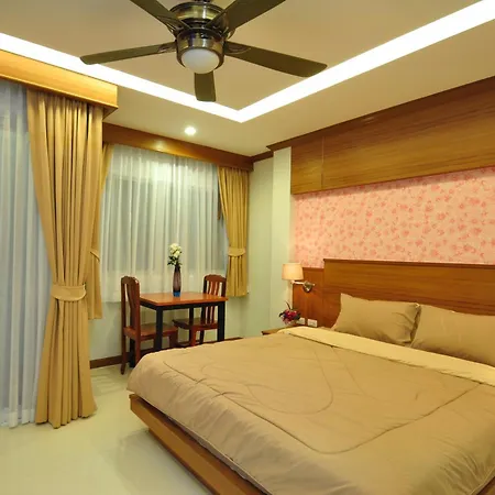 Green Harbor Hotel & Service Apartment-3