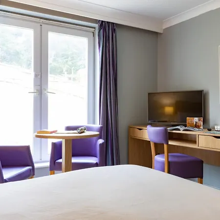 The Caledonian Island Hotel-2