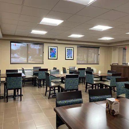 Comfort Inn Herndon-Reston-2