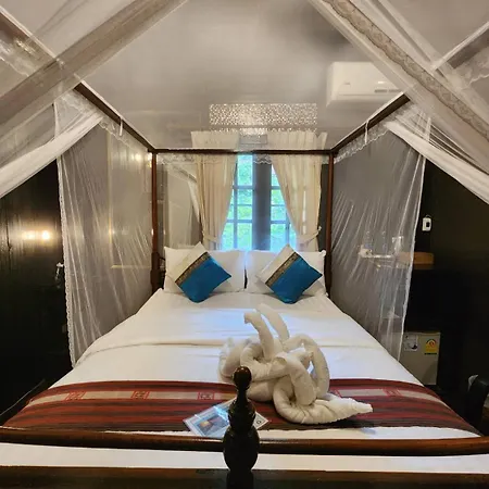 Club One Seven Gaymen Chiang Mai-3