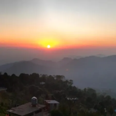 Hotel Naddi Hills-3