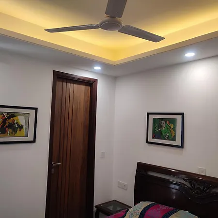 Fully Furnished Comfortable Rooms In Hauz Khas - Woodpecker Apartments-2