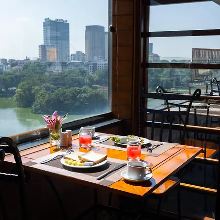 Centre Point Hanoi Hotel-2