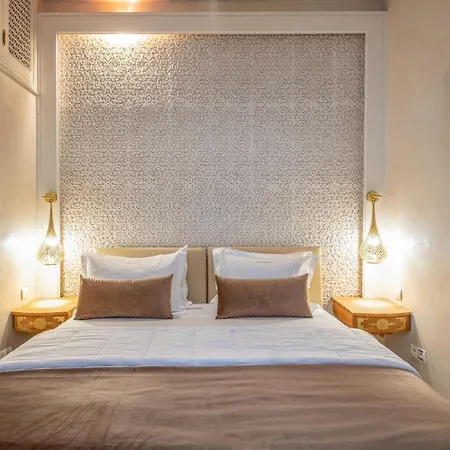 Riad Glatt K-2