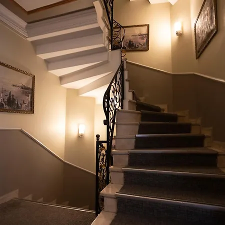 Tashkonak Studio Suites-2