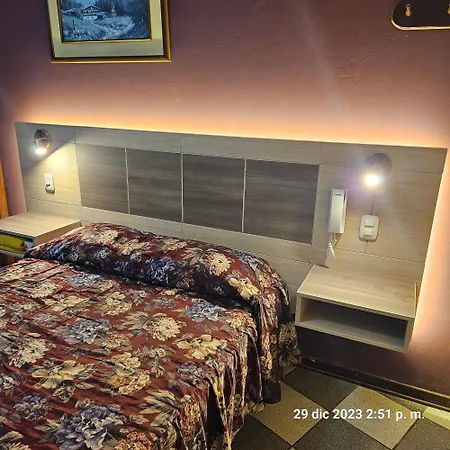 Hostal La Cascada-2