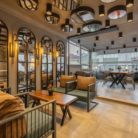 Cube Suites-3