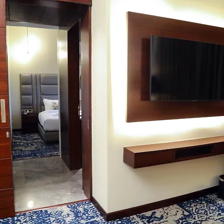 Peninsula The Boutique Hotel-2