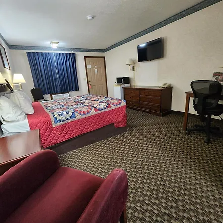 Americas Inn Bardstown-3