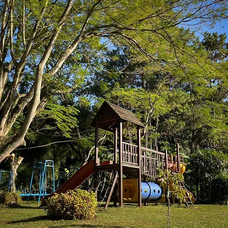 Puri Setiabudhi-2