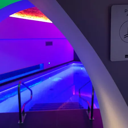 The One Boutique Hotel & Private Spa Roma (Adults Only)-3