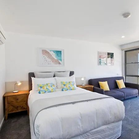 Lorne Bay View Motel-2