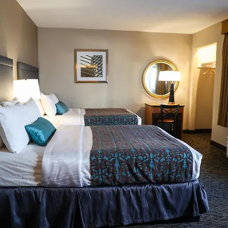 City Center Inn And Suites-3