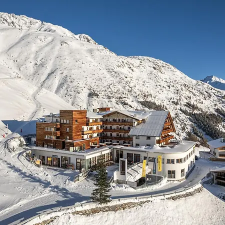 Hotel Hochsölden-3