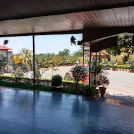 Hotel Aaradhya International Jagdalpur-3