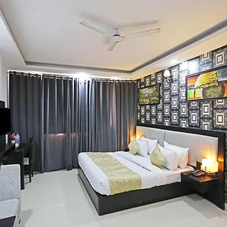 Airport Hotel Swan Near Delhi Airport-2