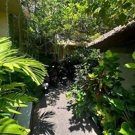 Sari Buana Bed&Breakfast-2