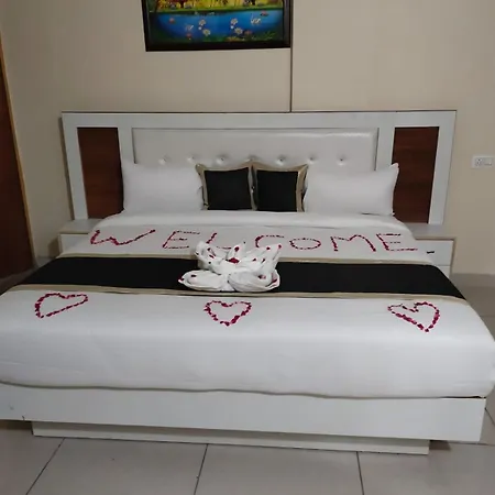 Khushi Hotel & Restaurant-3