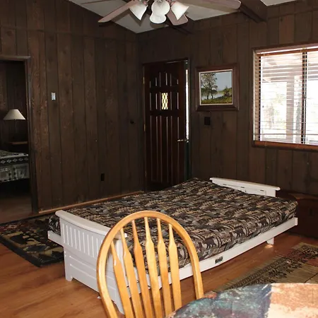 Edelweiss Resort Greer-3