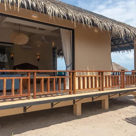 Absolute Beachfront Resort-3
