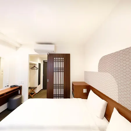 Hop Inn Kyoto Shijo Omiya-3