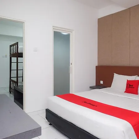 Reddoorz Apartment Near Exit Toll Colomadu-2
