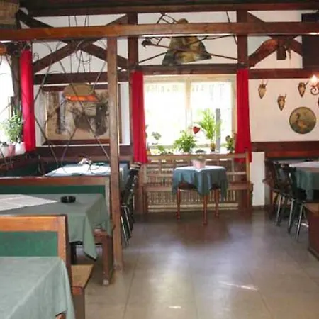 Gasthaus-Pension Zum Brandweiher-2