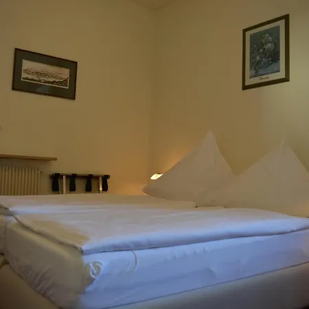 Hotel Garni Schlossblick-3