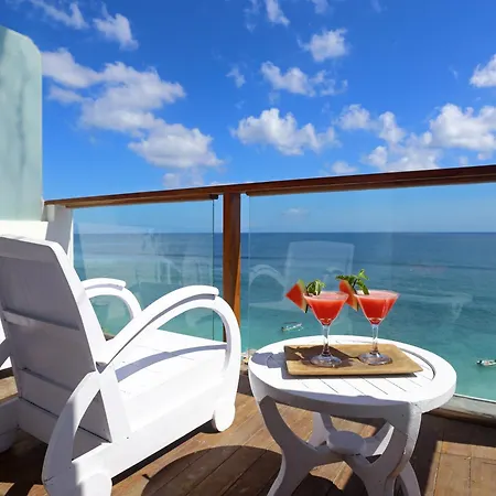 Bale Bingin Beachfront Stay-2