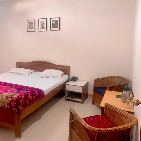 Hotel Devika-3