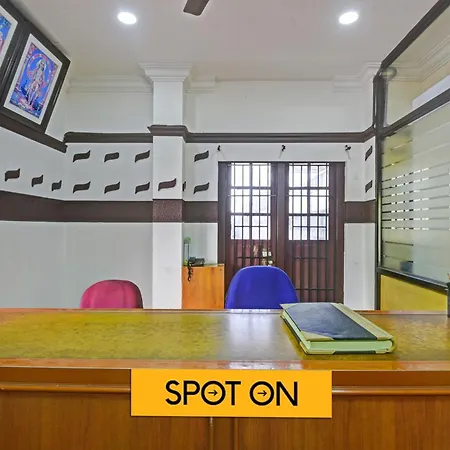 Spot On Vinayaka Tourist Home-3