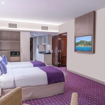 Leva Hotel And Suites, Opposite Downtown-2