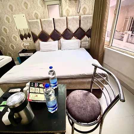 Swaran Hotel-3
