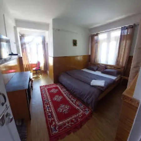 Come Inn Homestay, Tawang-3