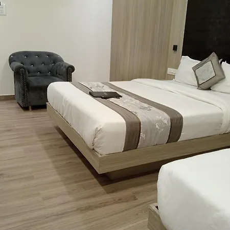Hotel Arts International-2
