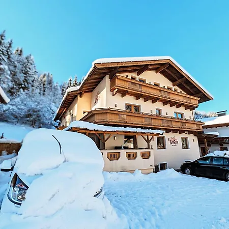 Alpenchalet Almrose-3