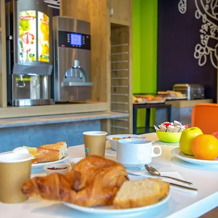 Ibis Budget Marseille Timone-3