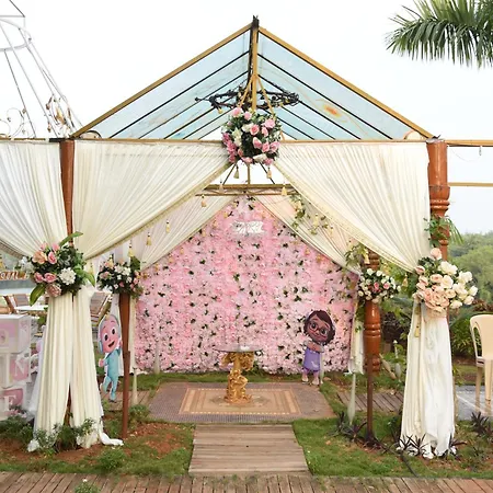 Sona Villa, The Lake Chalet-2