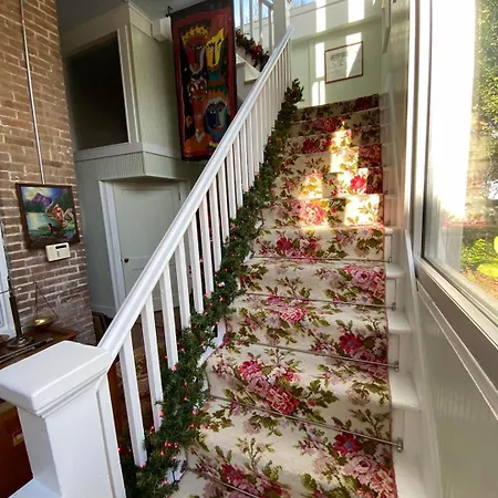Bazsinsky House-3