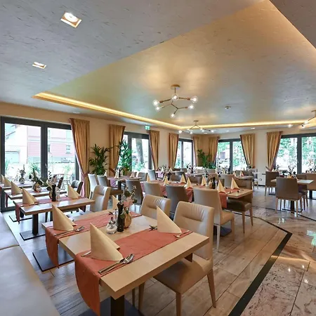 Best Western Plus Hotel Fuessen-3
