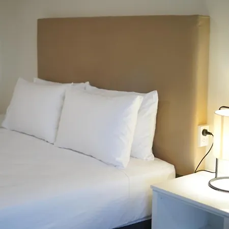 Porky'S Motel Rockhampton-2