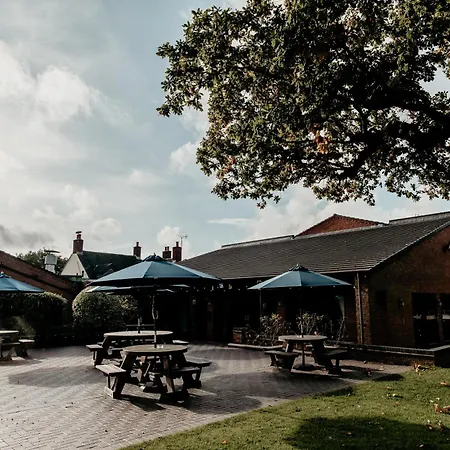 Oak Farm Hotel-2