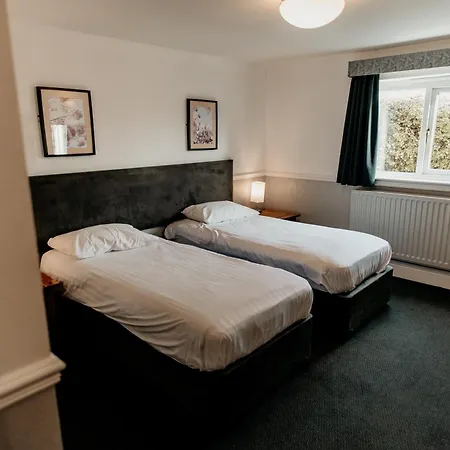 Oak Farm Hotel-2
